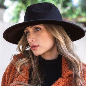 Fame | Carolina Black Hat